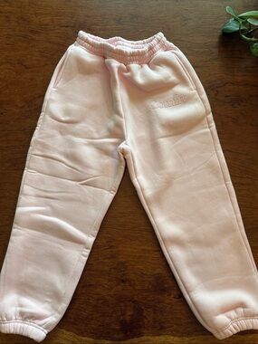Comfrt Powder Pink Minimalist Kids Sweatpants